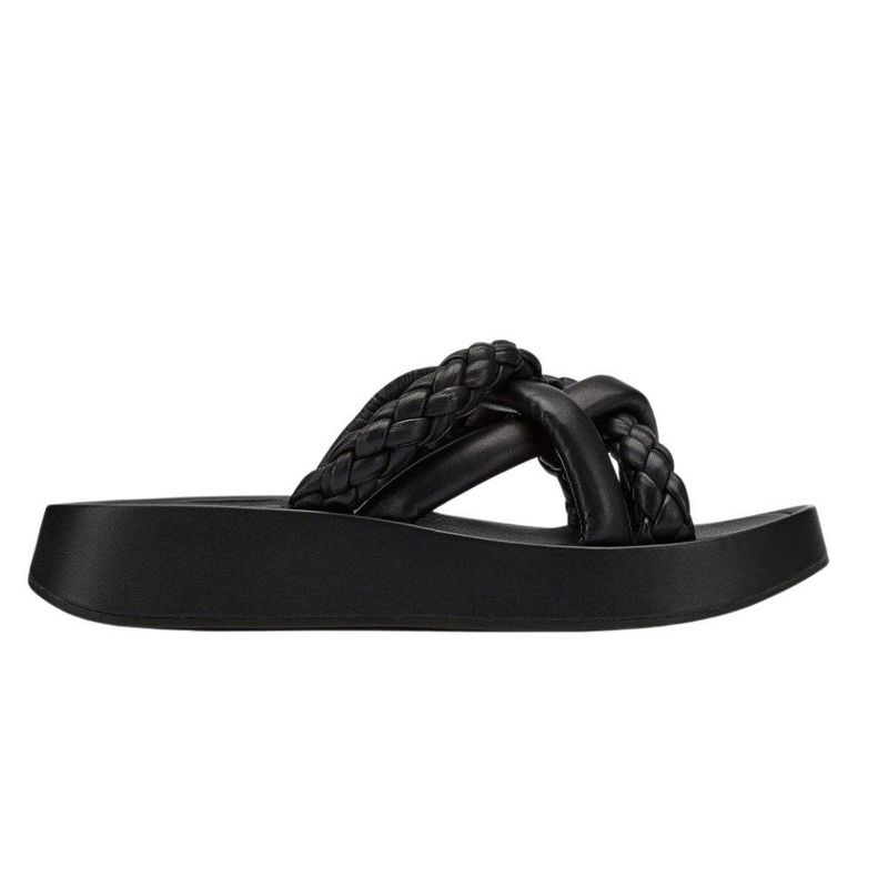 Vanessa bis leather plaited sandals-null