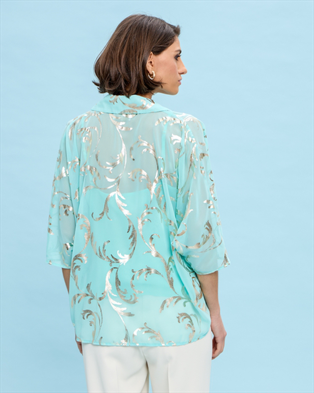 Shirt embossed image number null