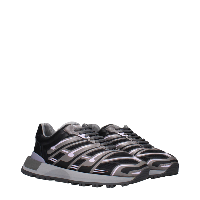 Black fabric athletic sneakers-null