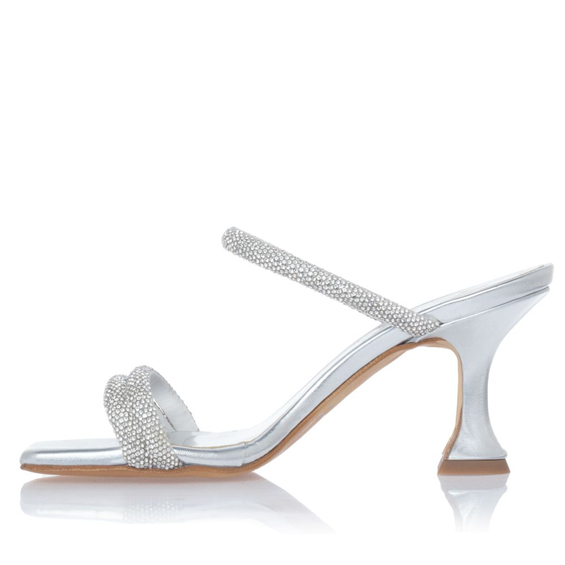 Sante sandals image number null