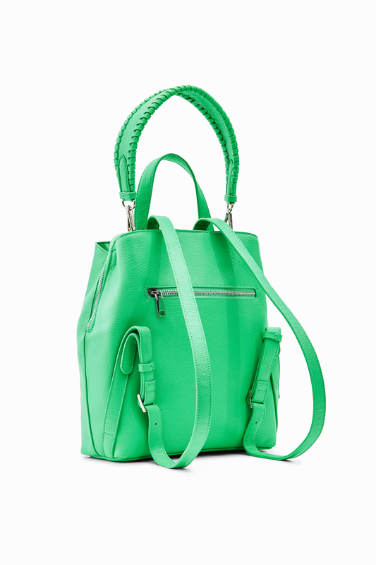 Bag half logo image number null