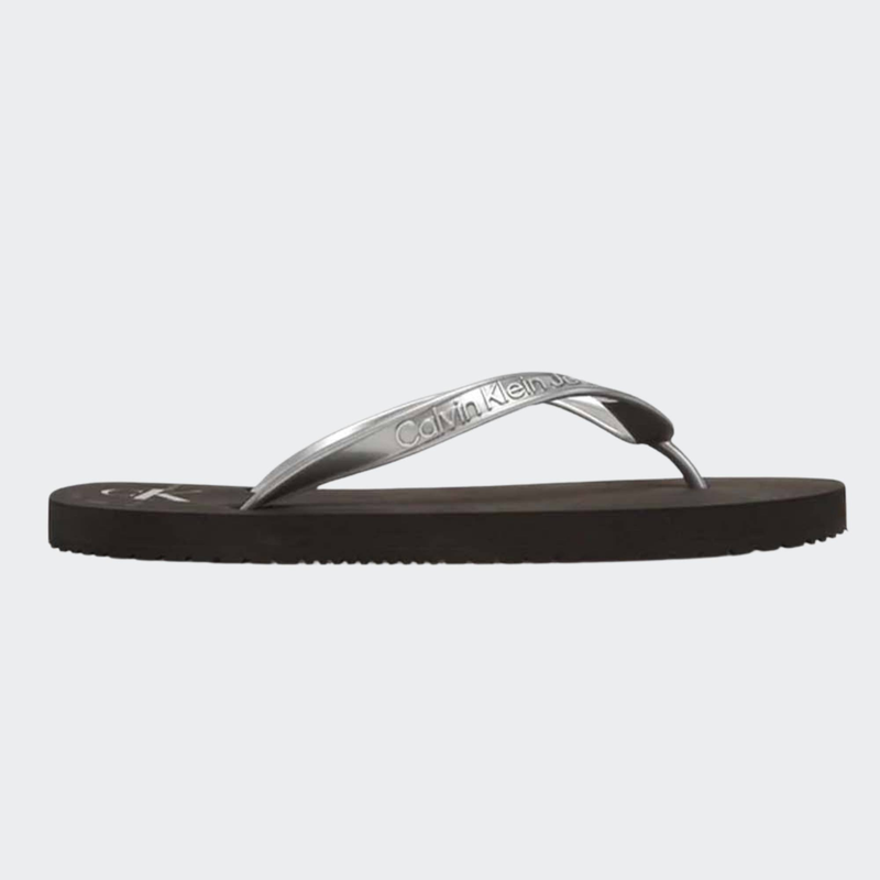 Beach sandal monologo-null