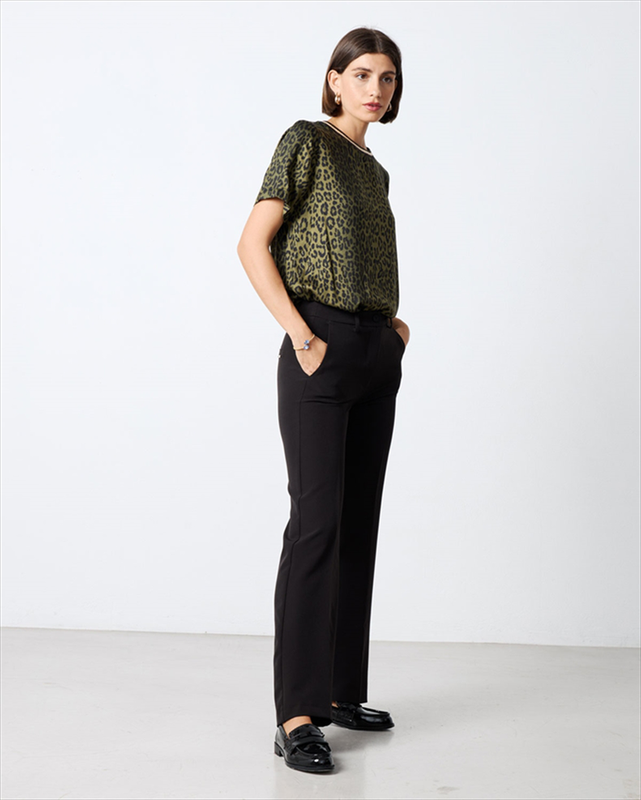 Trouser suit-null