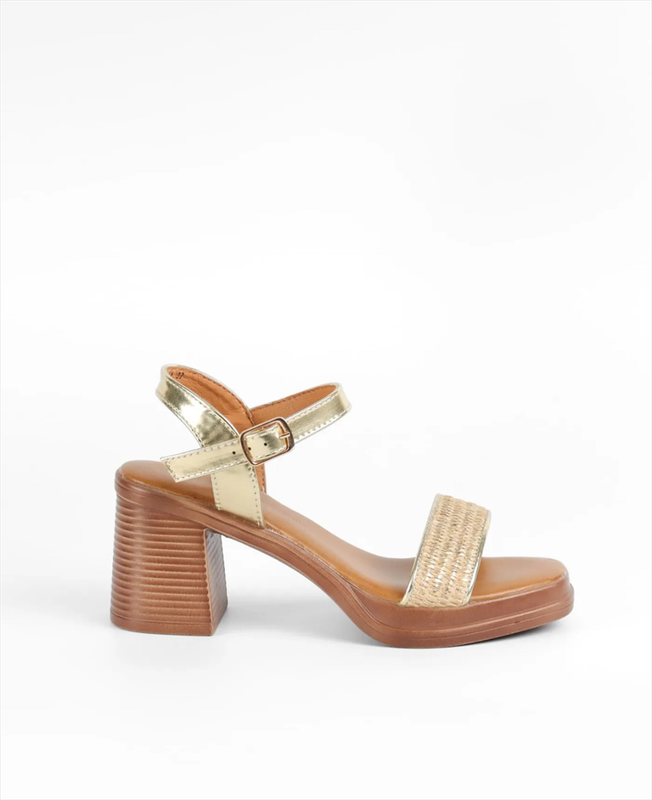 Sandal mid heel image number null