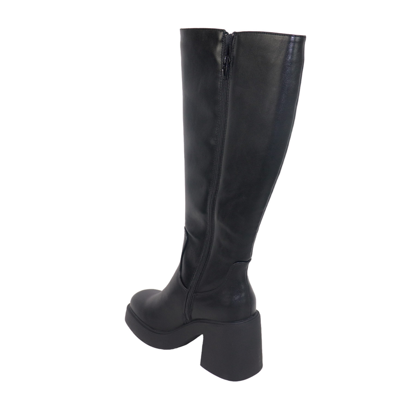 Koniarisshoes &gamma;&upsilon;&nu;&alpha;&iota;&kappa;&epsilon;ί&alpha; &mu;&pi;ό&tau;&alpha;-null