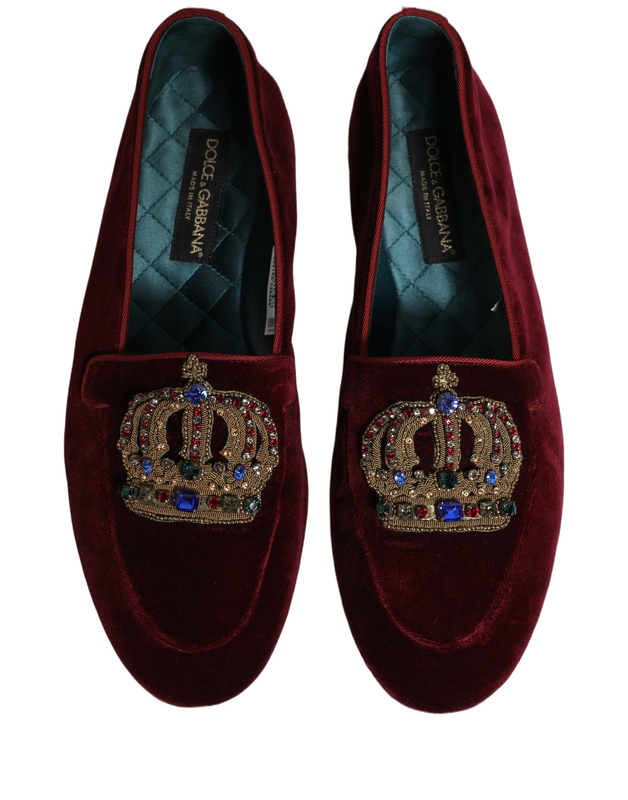 Burgundy velvet crown slip on loafers shoes-null