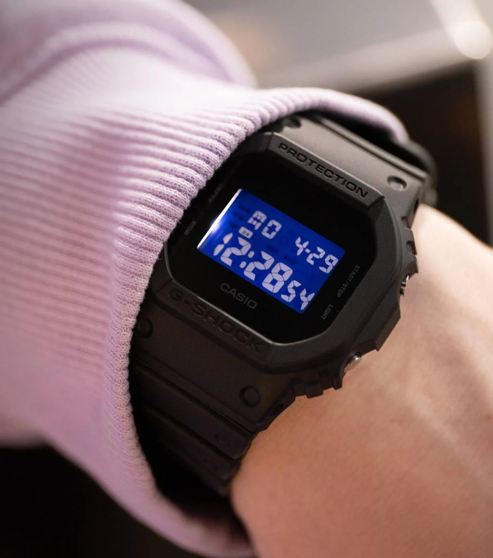 Casio g-shock classic style dw-5600ubb-1er classic - basic black led watch-null
