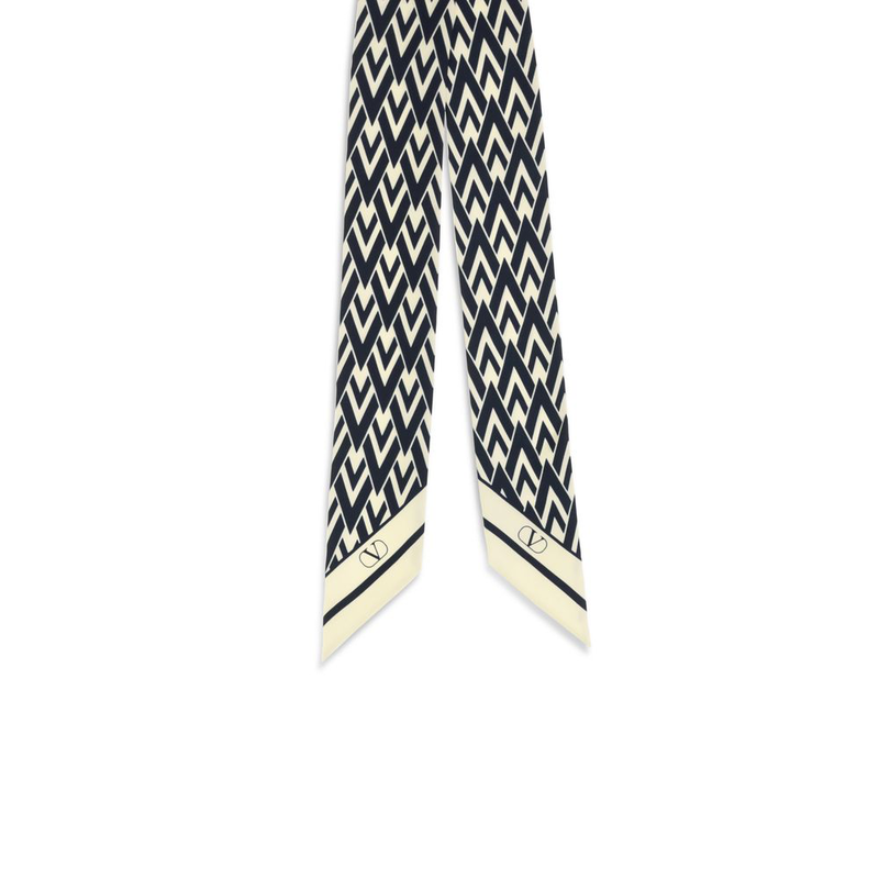 Blue silk scarf-null