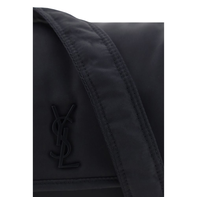 Black nylon shoulder bag-null