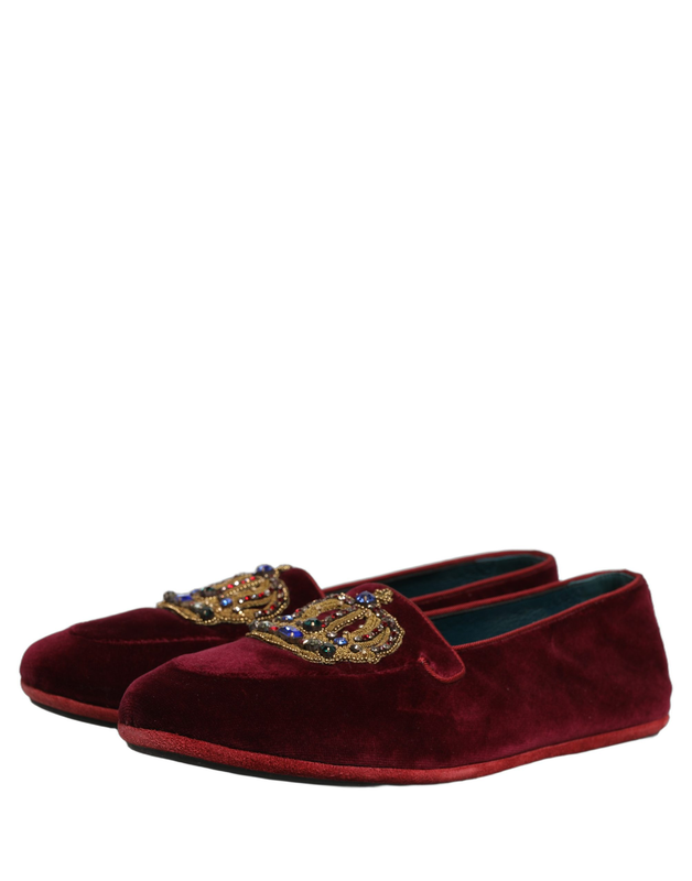 Burgundy velvet crown slip on loafers shoes-null