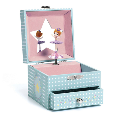 Delicate ballerina musical box