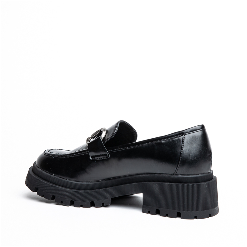 Miss belgini loafer pumps with chunky chain embellishment-null