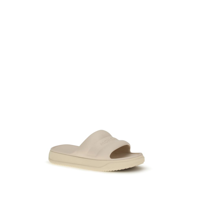 Beige rubber slippers-null