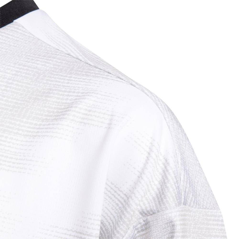 B training t-shirt train-null