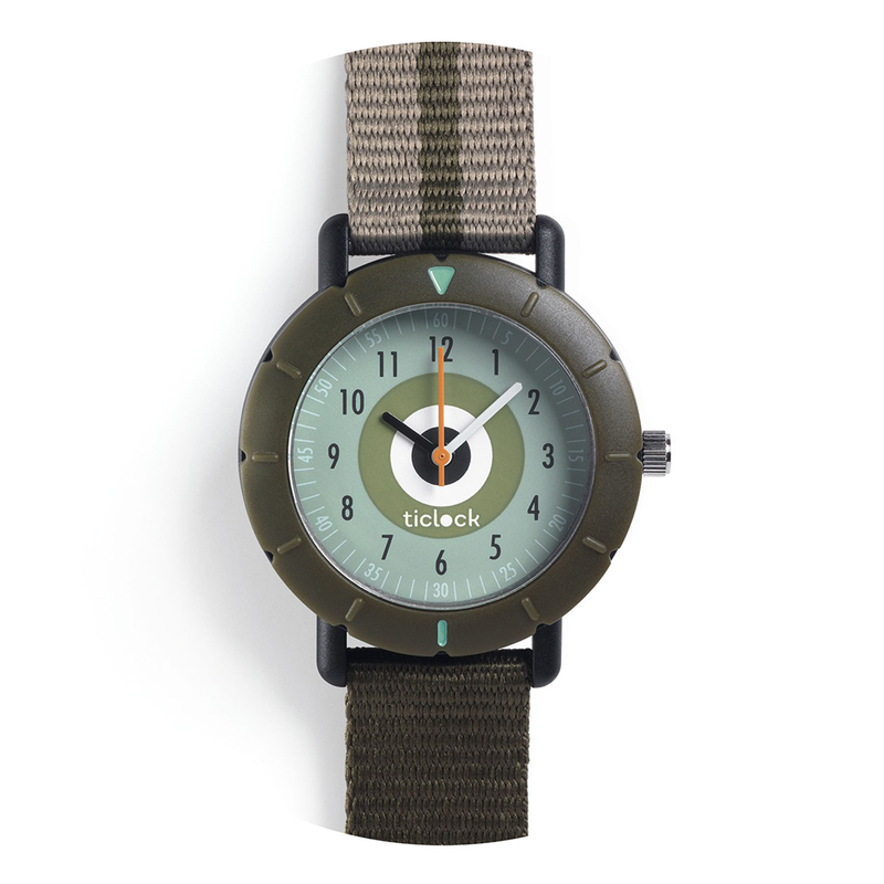 Green target sports watch, , medium image number null