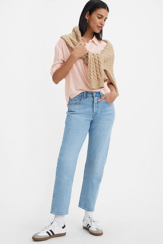 Levis 501 crop-null