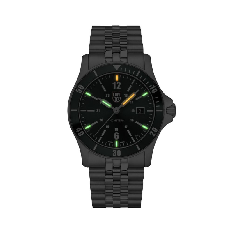 Gray stainless steel sport watch-null