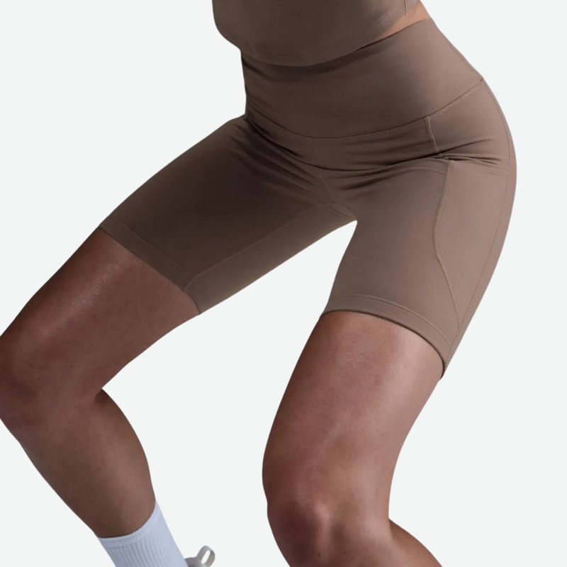 Womens Dri-FIT one high waisted 8in pocket short pant-null