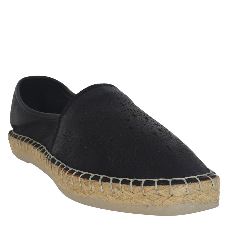 Koniarisshoes &gamma;&upsilon;&nu;&alpha;&iota;&kappa;&epsilon;ί&alpha; &epsilon;&sigma;&pi;&alpha;&nu;&tau;&rho;ί&gamma;&iota;&alpha;-null