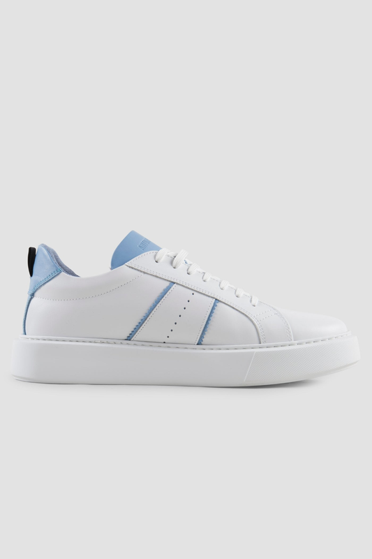 Sneaker byron image number null