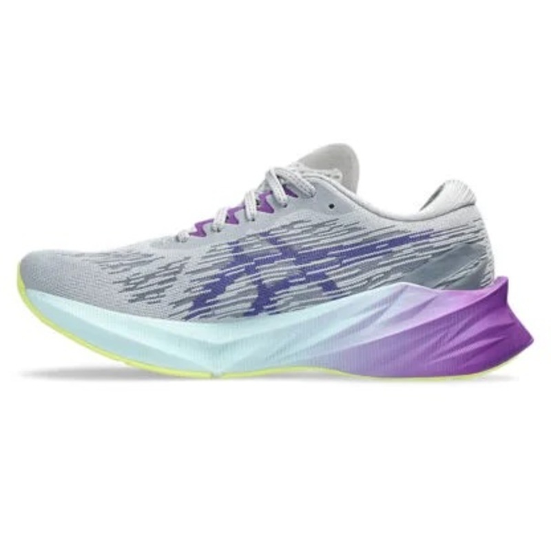 Product image: Asics women novablast 3-null