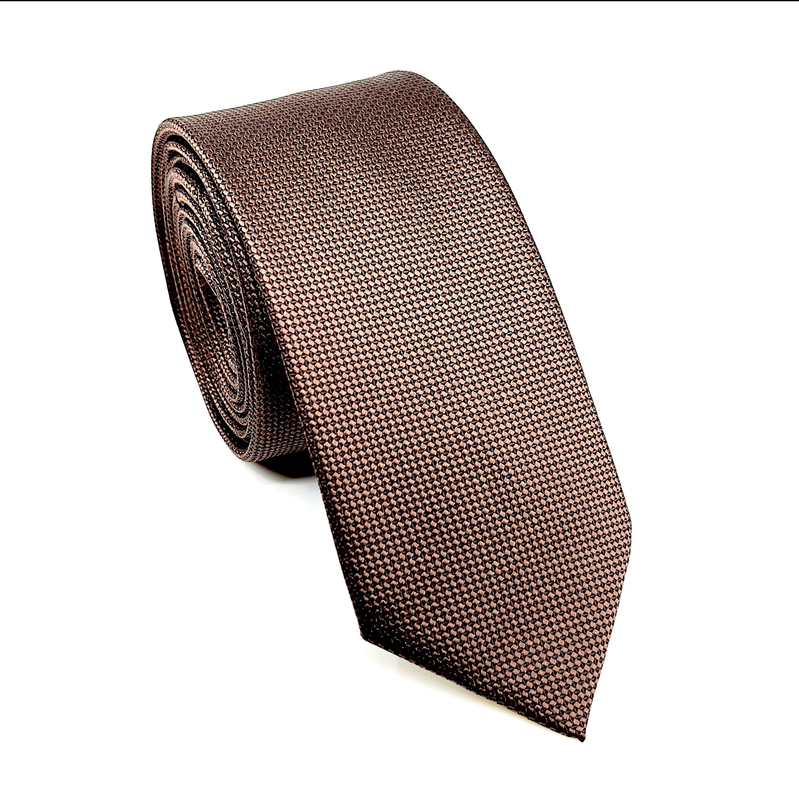 Textured wide tie with handkerchief-null