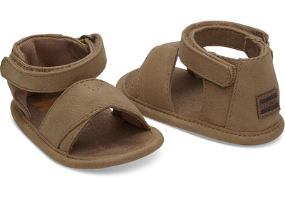 Toms tiny layette shiloh