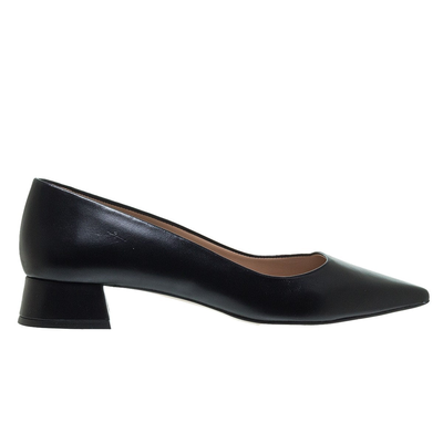 Mourtzi, Black, medium