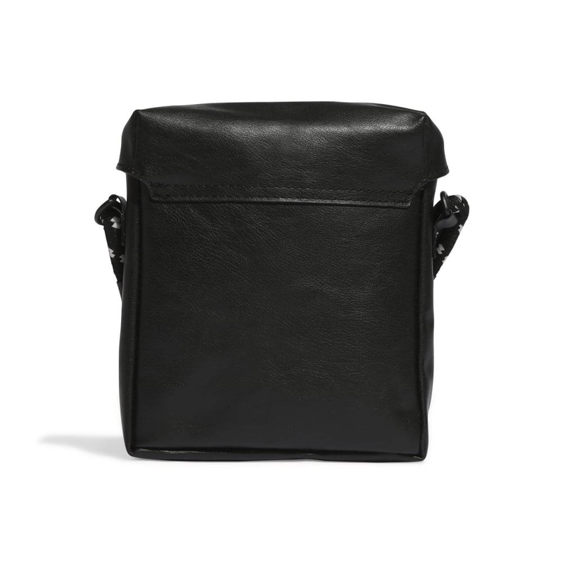Pu essentials bag-null