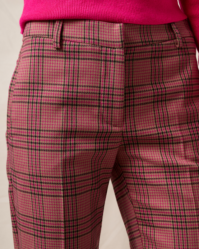 Trouser chinos checkered image number null