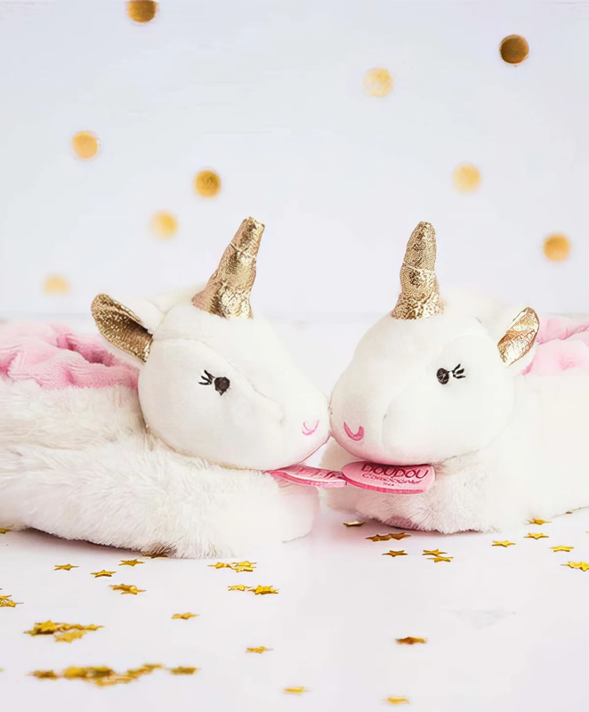 Doudou et compagnie new born gift box unicorn baby slippers with rattle image number null