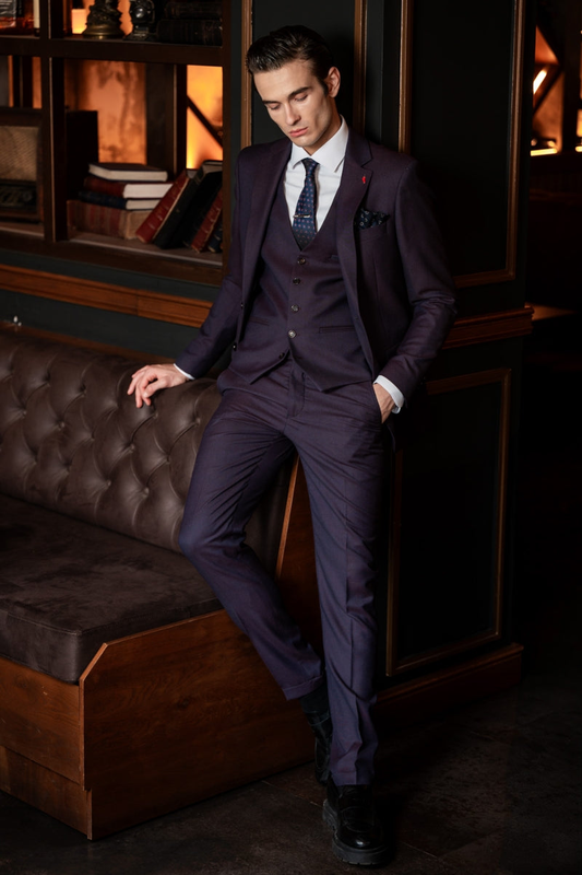 Product image: Bari suit-null