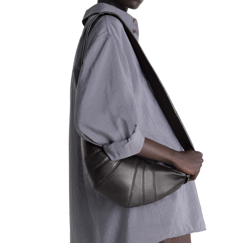 Brown lamb leather shoulder bag-null