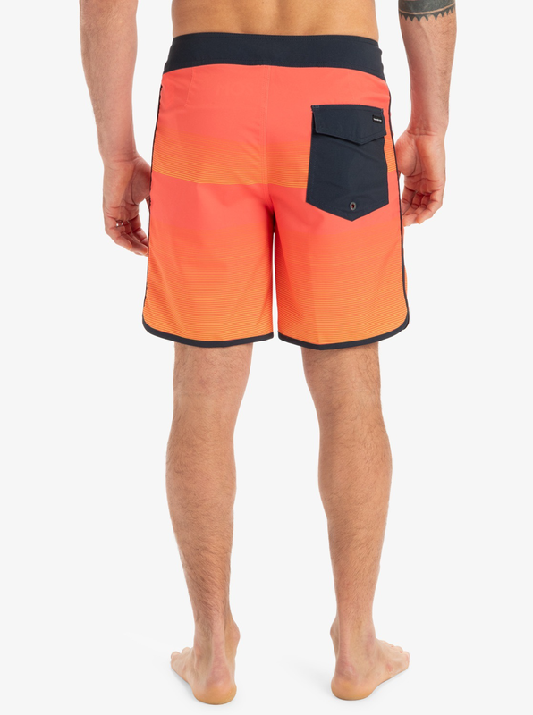 Quiksilver men's swimwear surfsilk scallop 18 boardshort-null