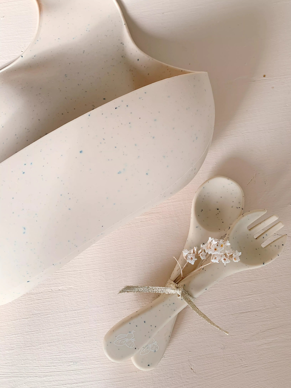 Bib & silicone cutlery set-null