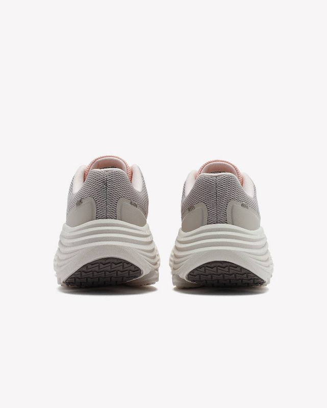 Max cushioning endeavour womens shoes-null