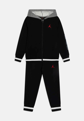 Jordan kids blocked rib fz set