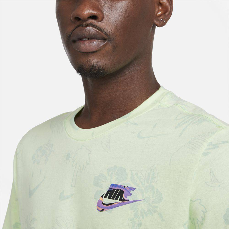 Nike sportswear spring break print t-shirt image number null