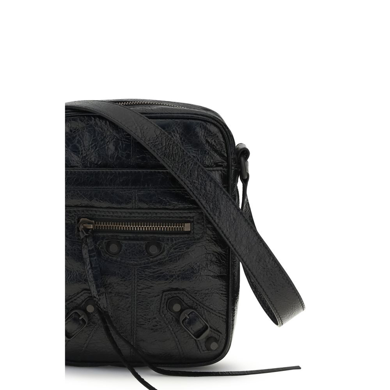Black lamb ovis aries aries shoulder bag-null
