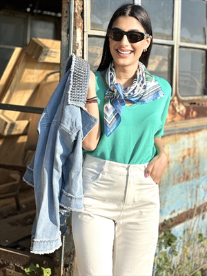 Lightweight knitwear