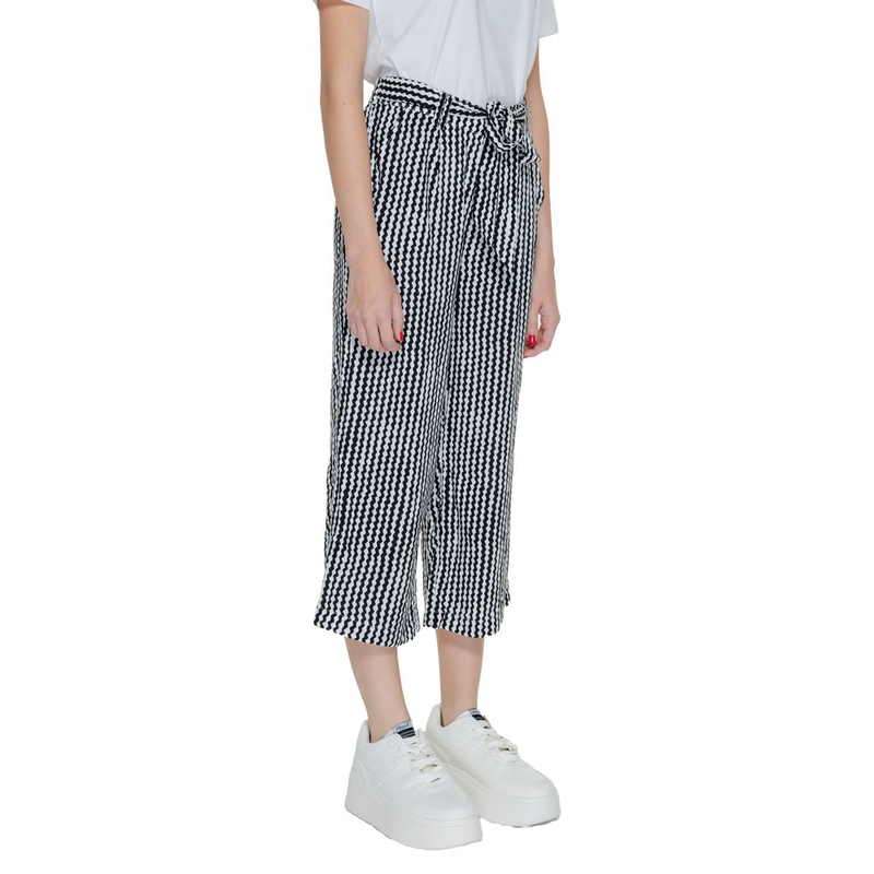 Black viscose cropped pants-null