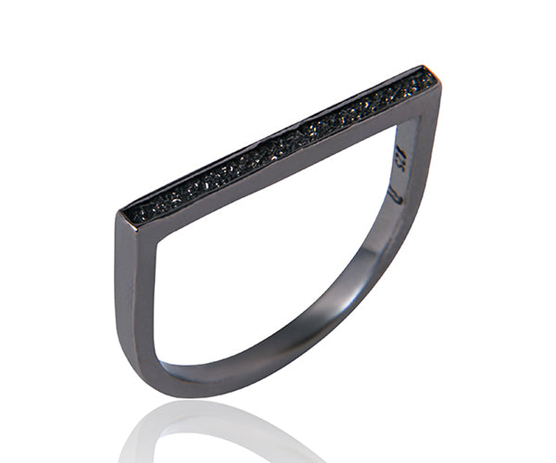 Cupid bar ring-null