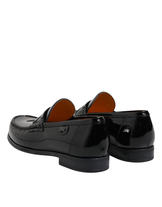 Black leather slip on loafers dress shoes-null