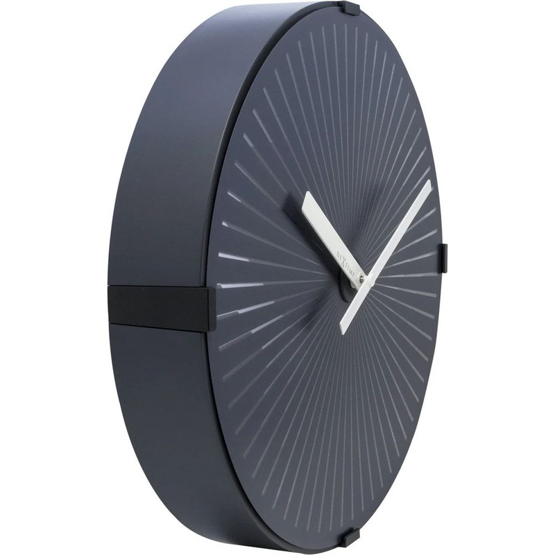 Black plastic dress watch-null