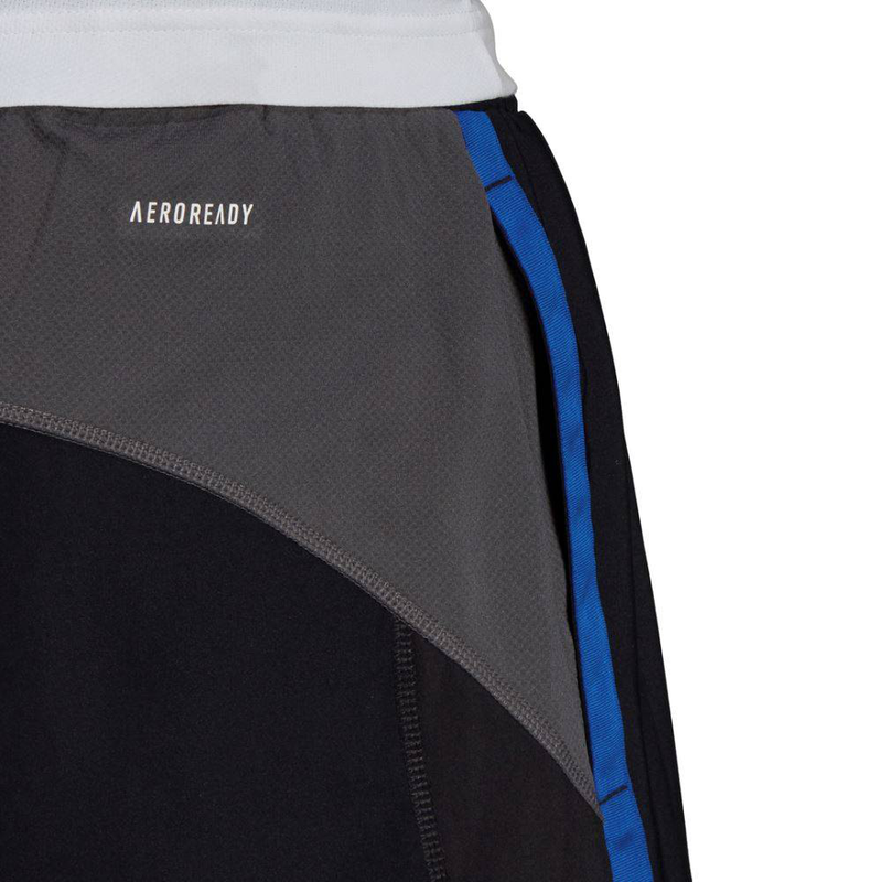 Seasonal pant image number null