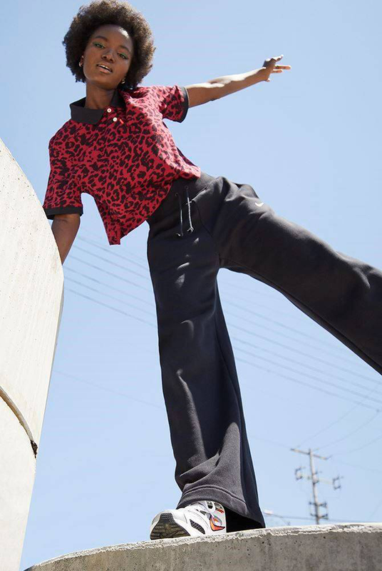 Nike sportswear phoenix high-waisted wide pant-null