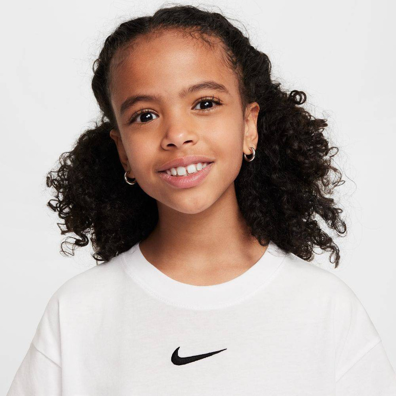 Product image: Girls nsw essential lbr t shirt-null