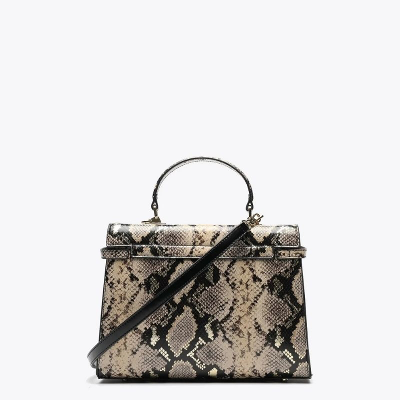 Axel handbag image number null