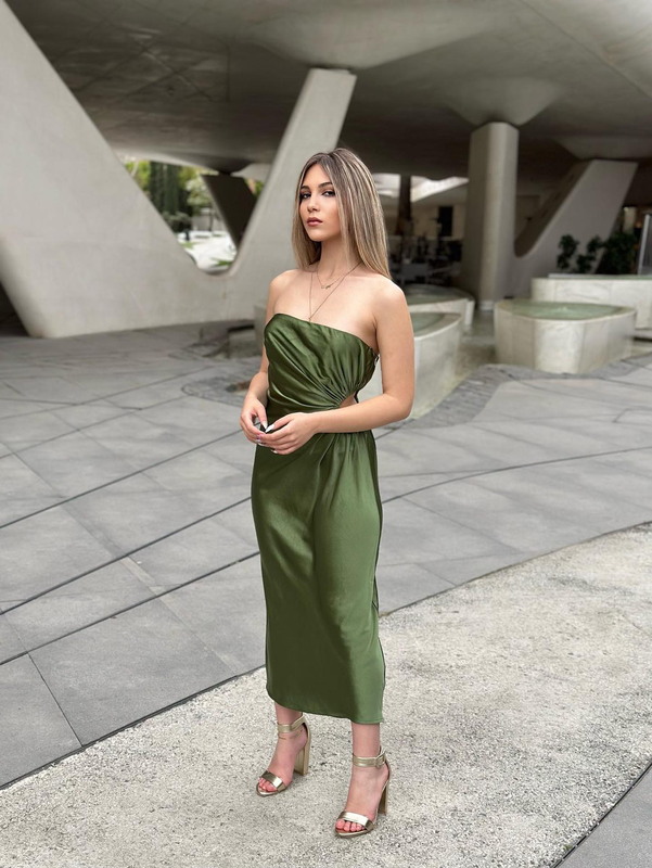 Midi strapless dress-null