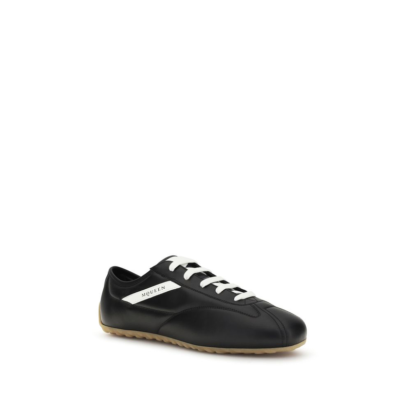 Black calf leather bos taurus low top sneakers-null